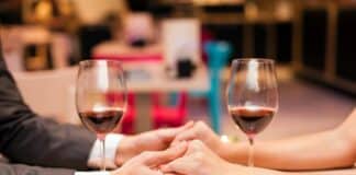 Liguria record di felicità di coppia ma anche di divorzi coppia ristorante San valentino