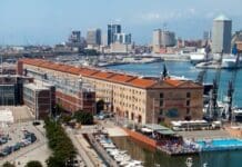 Genova, esalazioni ai Magazzini del Cotone, 5 intossicati al Porto Antico