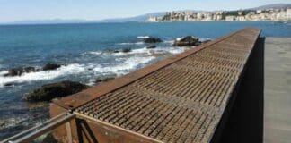 Monumento ai caduti garibaldini nel degrado a Genova Quarto monumento quarto ruggine