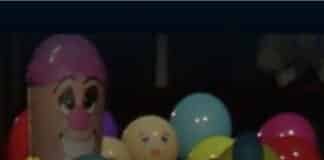 Sanremo 2021 – Palloncino a forma fallica in platea palloncino a forma fallica sanremo