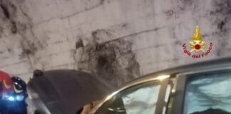 Autostrade – Scontro frontale sulla A12, due feriti e strada chiusa