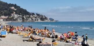Savona, Camera di Commercio prevede 2.530 assunzioni a marzo alassio spiaggia