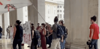 Anche ad Imperia scendono in piazza gli studenti per protestare contro il Governo Studenti protesta