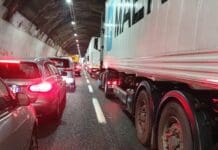 Coda sull’Autostrada A26 Voltri – Gravellona Toce per lavori tra Ovada e Masone coda autostrada galleria