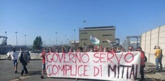 Ex Ilva – Agente di polizia locale aggredito durante la protesta manifestazione Ilva acciaierie d'Italia