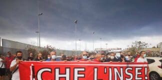 Ex Ilva Genova, i blocchi stradali proseguono, Sindacati: andremo via quando avremo delle risposte accelor mittal ilva corteo