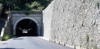 Aurelia riaperta alla Madonna delle Grazie di Chiavari Aurelia frana Madonna delle Grazie Chiavari