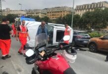 Marassi – Suv si ribalta in via Moresco