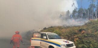 Incendio a Framura, arrivano i mezzi aerei incendio bosco framura