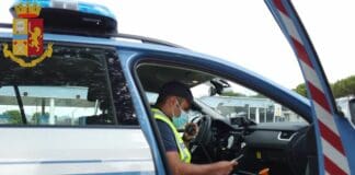 Ceriale, polizia stradale scopre 350 chili di droga su un furgone polizia stradale