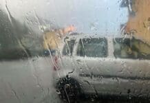 Maltempo a Genova, corso Italia allagata a levante, transito sconsigliato