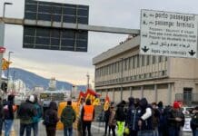 Genova, domani nuovo sciopero dei portuali, a rischio il traffico