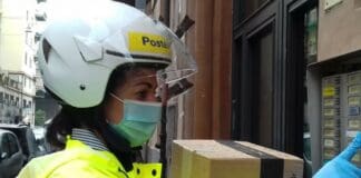 Poste Italiane cerca postini a Genova, ecco come candidarsi postino portalettere