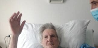 Vaccino anti coronavirus, ultracentenaria vaccinata con la terza dose in Liguria Linda ultra centenaria terza doce vaccino