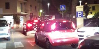 Nervi – La rivoluzione del traffico paralizza via del Commercio, residenti esasperati Nervi blocco traffico via Commercio