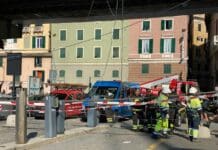 Genova, crollo cavo dalla Sopraelevata, dimessi i tre feriti, indagini in corso Cavi caduti porto Antico Genova