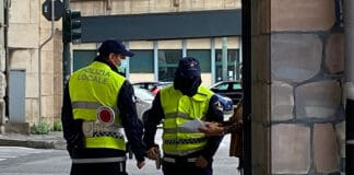 Genova, false certificazioni per avere il permesso di soggiorno, 175 indagati