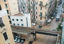 Savona, esonda il Letimbro, allagamenti in città Savona via Guidobono allagata