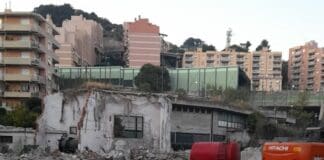 Voltri, gasolio e idrocarburi nel rio San Giuliano, intervengono i vigili del fuoco Voltri cantiere demolizione