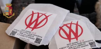 Genova, No Vax del gruppo Guerrieri Vivi identificati e denunciati No vax