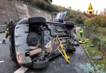 Incidente sull’autostrada A12 Genova – Livorno, auto ribaltata a Sestri Levante auto ribaltata autostrada a12