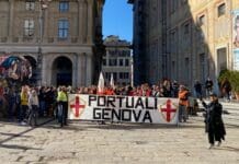 Genova, corteo no vax e no green pass in centro, disagi per il traffico portuali no vax protesta