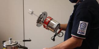 Porto di Pra’, Agenzia delle Dogane sequestra pentole e dispositivi elettrici non conformi