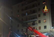 Molassana, furgoncino precipita in un giardino: recuperato dai Vigili del Fuoco