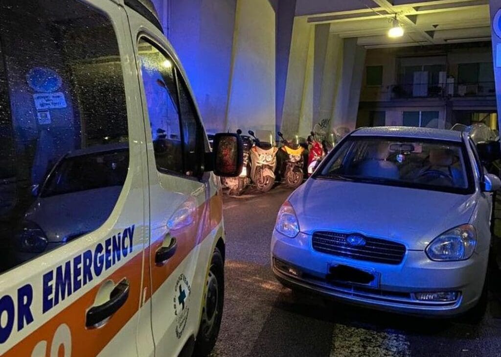 ambulanza bloccata via Sacheri