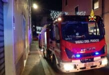 Sampierdarena, incendio in un appartamento di via della Cella: evacuato condominio (FOTO E VIDEO)
