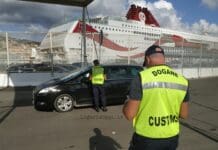 Genova, cadavere in mare, indagini al Terminal Traghetti dogane Genova controlli porto