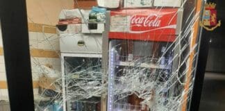 Savona, fermata banda specializzata nei furti nei negozi, 4 arresti spaccata corso Buenos Ayres