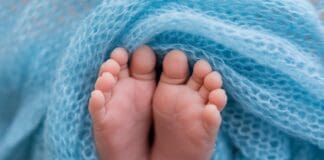 Genova, altri 5 baby pit stop entro il 2024 neonat