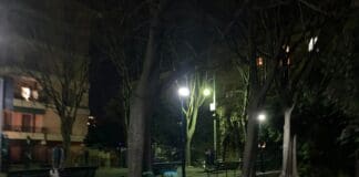 Marassi, proprietari di cani si tassano per le luci nei giardini Camoscio