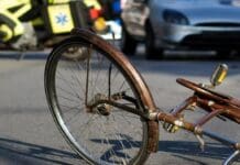 Ciclista travolto e ucciso a Bolzaneto, la vittima era Valerio Parodi incidente bici Bolzaneto