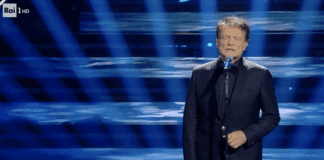 Sanremo 2022 – Massimo Ranieri interpreta “Lettera al di là del mare”