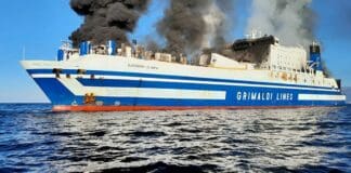 Traghetto Grimaldi Lines in fiamme in Grecia, continuano operazioni di soccorso traghetto olimpia Grimaldi lines incendio
