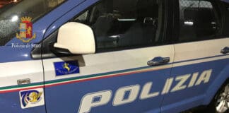 Acquista cellulari e smartwatch e ottiene finanziamenti con documenti falsi: arrestata