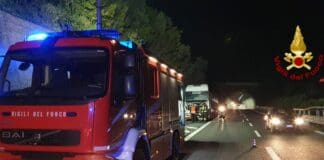 Camion prende fuoco sull’Autostrada A12 a Lavagna incendio camion autostrada A12 Lavagna