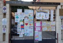 Guerra in Ucraina, disegni di Pace sul cancello dell’Istituto Suore dell’Immacolata Istituto suore immacolata