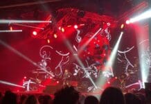 Loredana Berté stravolge il Politeama: “Non ho mai ricevuto così tanto affetto” – FOTO