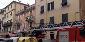 Genova Sestri, fuga di gas in un appartamento di via Travi, strada bloccata incendio via Travi sestri