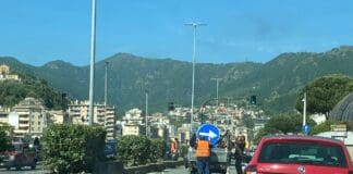 Manutenzione delle aiuole, traffico in tilt a Molassana