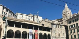 Genova, raffiche sino a 69 km/h, cadono calcinacci alla Commenda di Prè Commenda di Prè Genova Museo dell'emigrazione