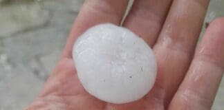 Meteo Liguria, crollo delle temperature dopo due giorni di allarme afa grandine Borzonasca record