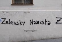 Genova, scritte contro Zelensky a Marassi Zelensky scritta muro