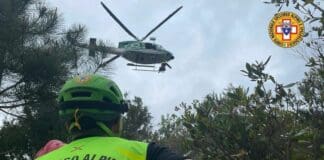 Biker inglese muore precipitando in mountain bike in Valle Argentina soccorso alpino elicottero