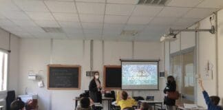 Genova, torna Differenziata 10 e lode, progetto Amiu per le Scuole Amiu scuole differenziata 10 e lode