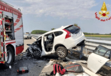 Suv contromano sulla A7, una genovese di 35 anni tra le vittime Incidente mortale A7, casei gerola