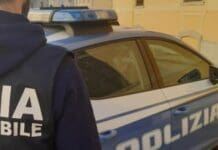 Genova, due furti in appartamenti a distanza di poche ore polizia auto